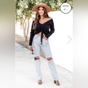 BNWOT Pink Lily Boutique Light Wash Distressed Straight Leg Jeans Size 30